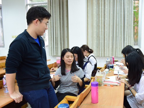 分组学习讨论