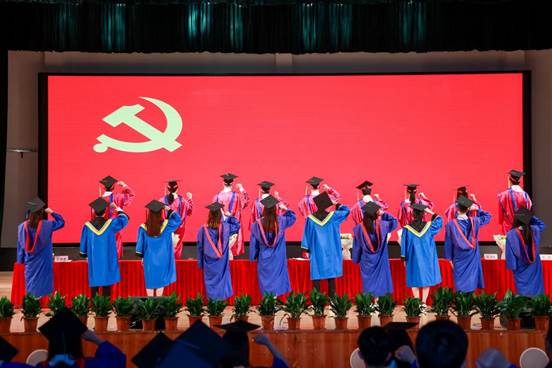 说明: 9(党员宣誓)